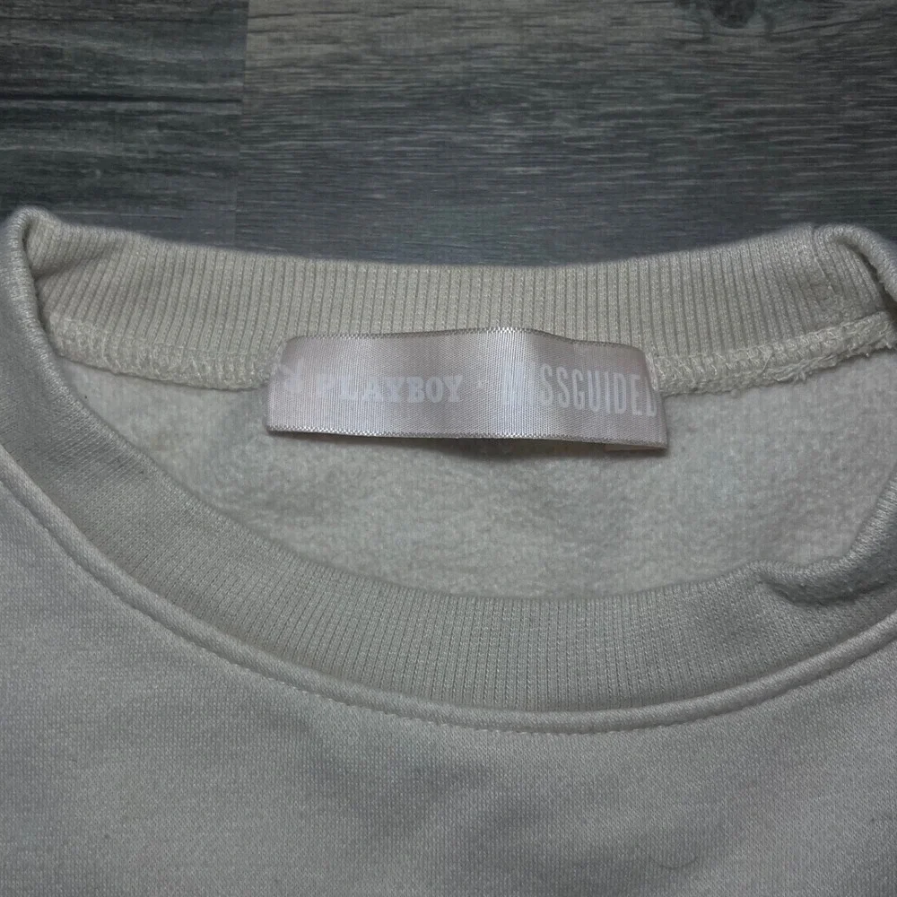 Playboy‎ Missguided Cream Graphic Sweatshirt Y2K Streetwear Boxy Fleece Pullover